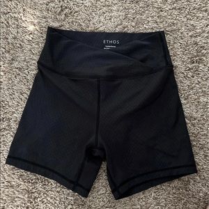 Ethos crossover shorts
